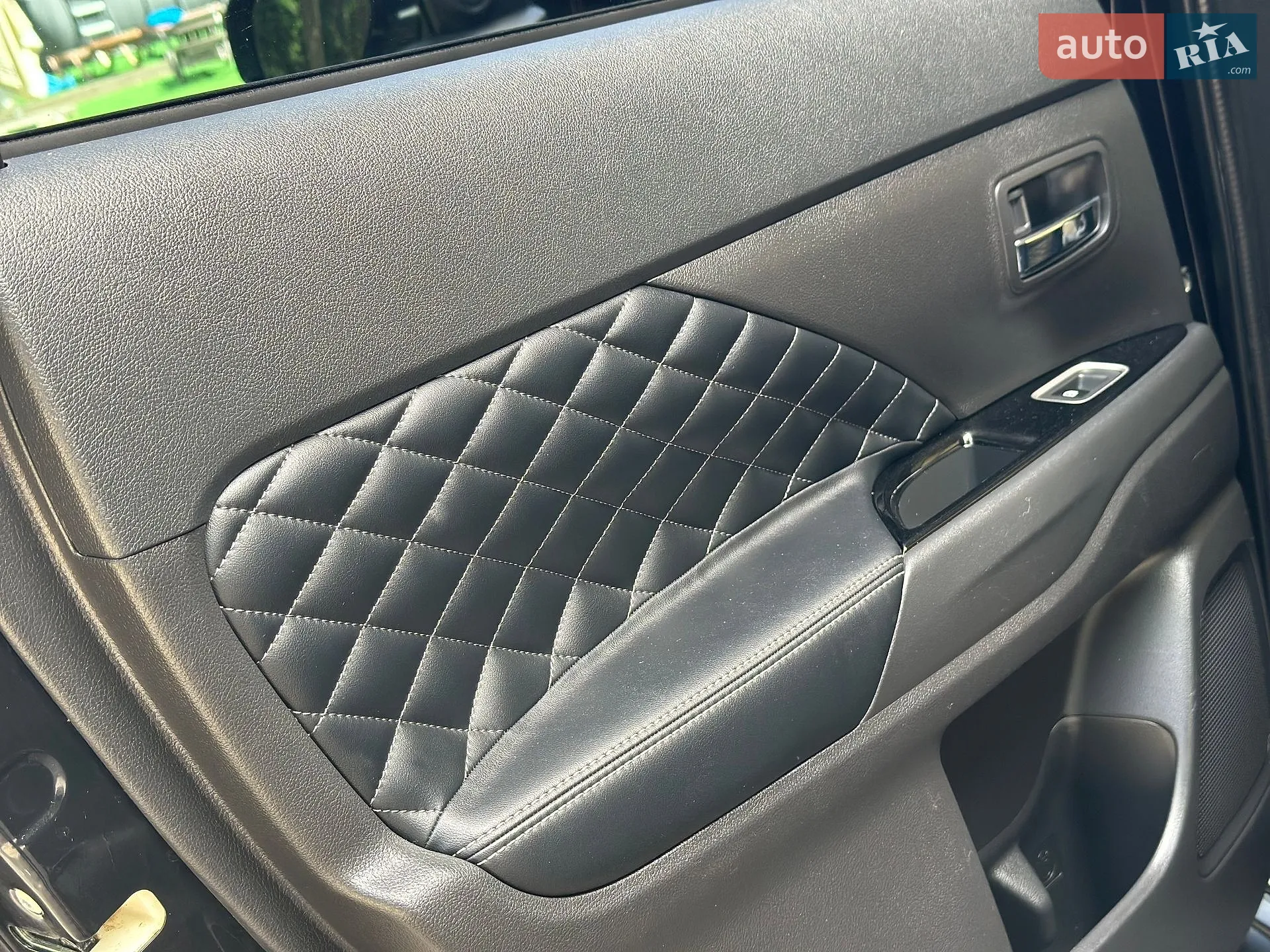 2016 Mitsubishi Outlander - мініатюра 67