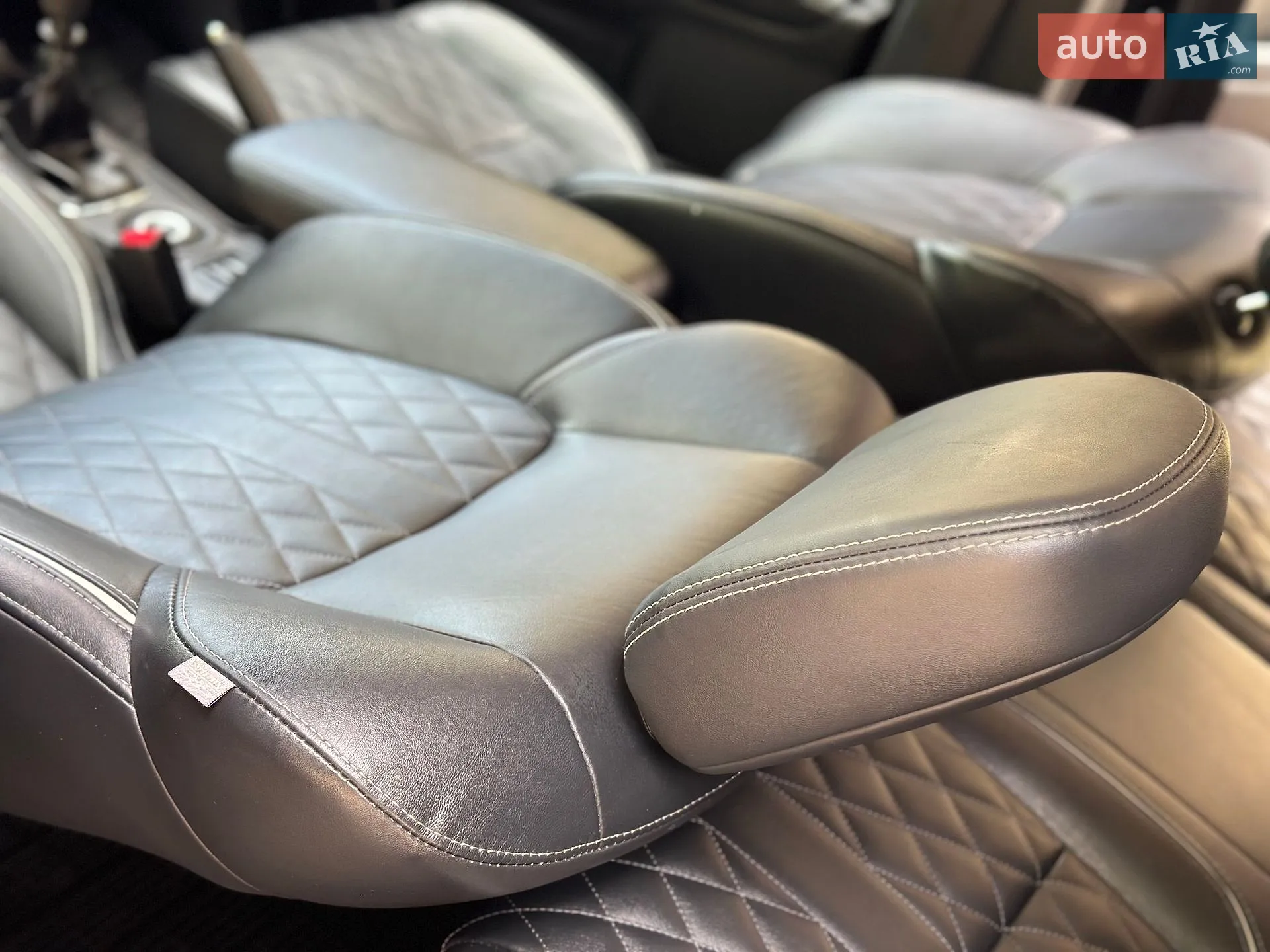 2016 Mitsubishi Outlander - мініатюра 92