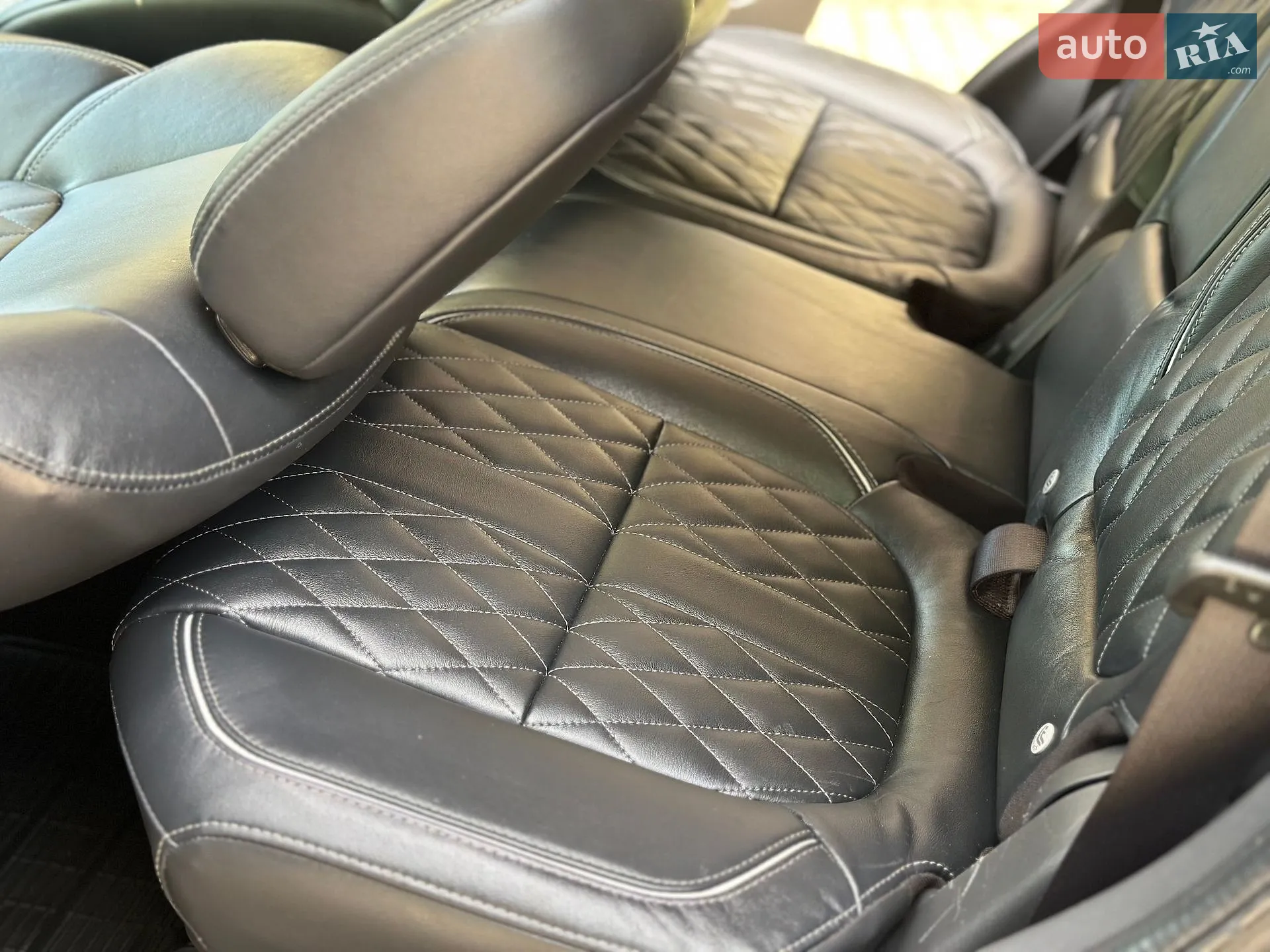 2016 Mitsubishi Outlander - мініатюра 93