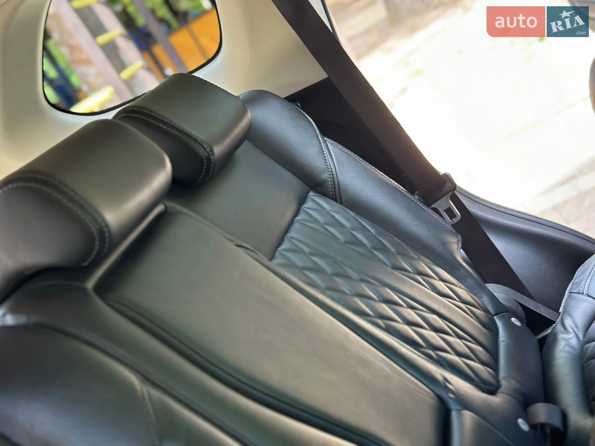 2016 Mitsubishi Outlander - мініатюра 96