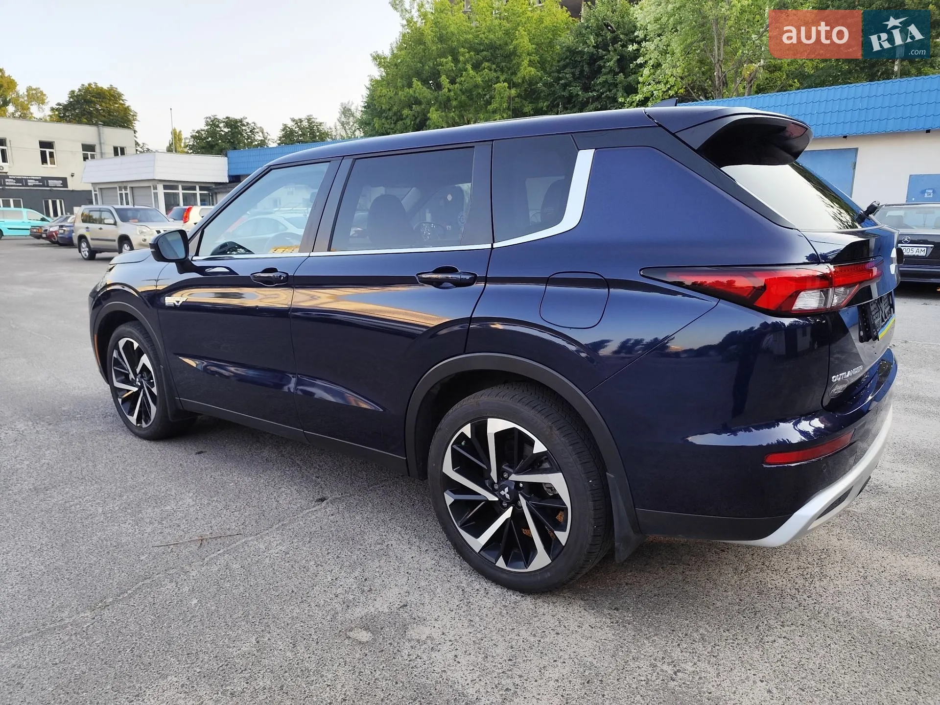 2025 Mitsubishi Outlander - мініатюра 9