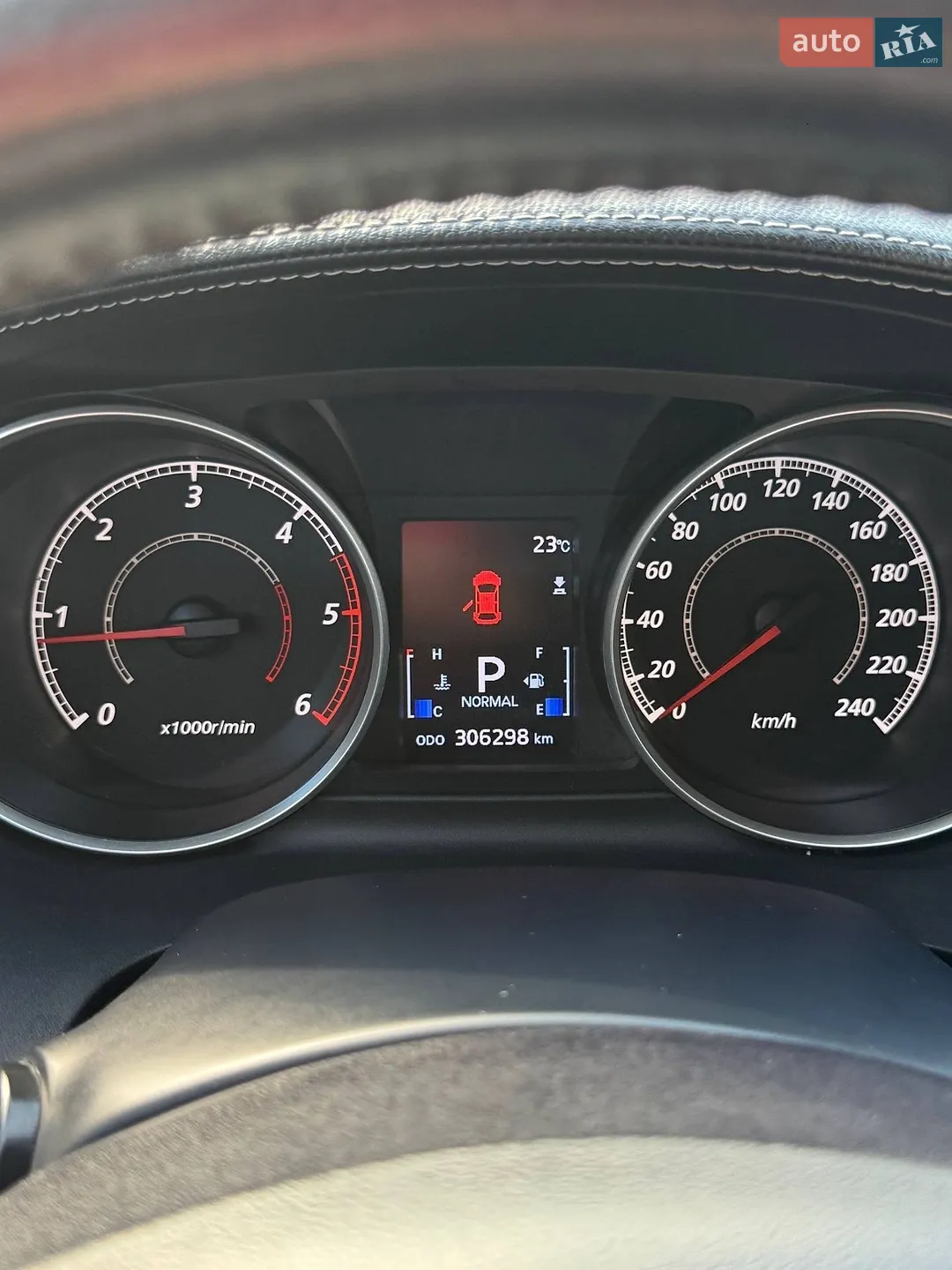 2010 Mitsubishi Outlander - мініатюра 9