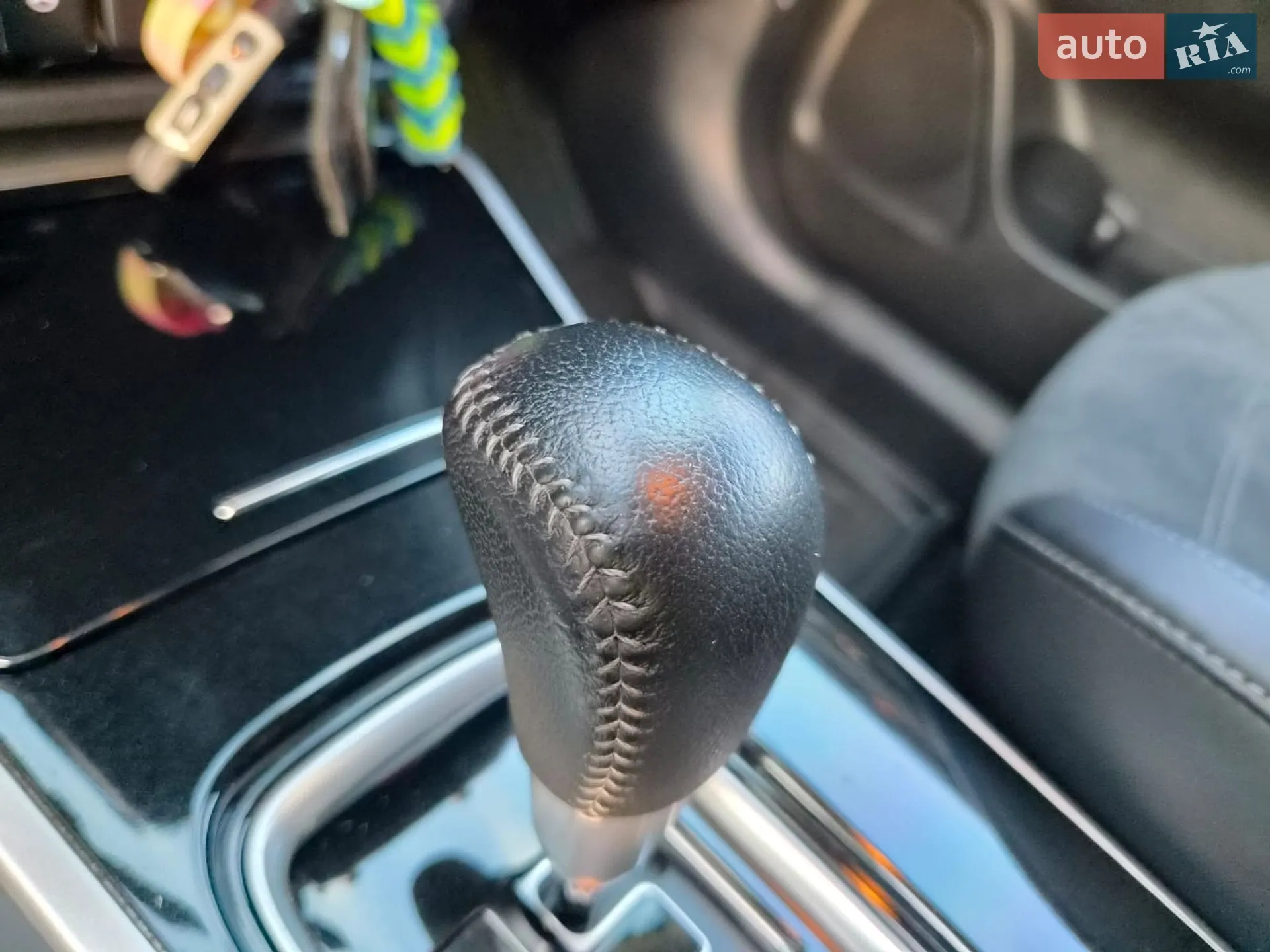 2019 Mitsubishi Outlander - мініатюра 39