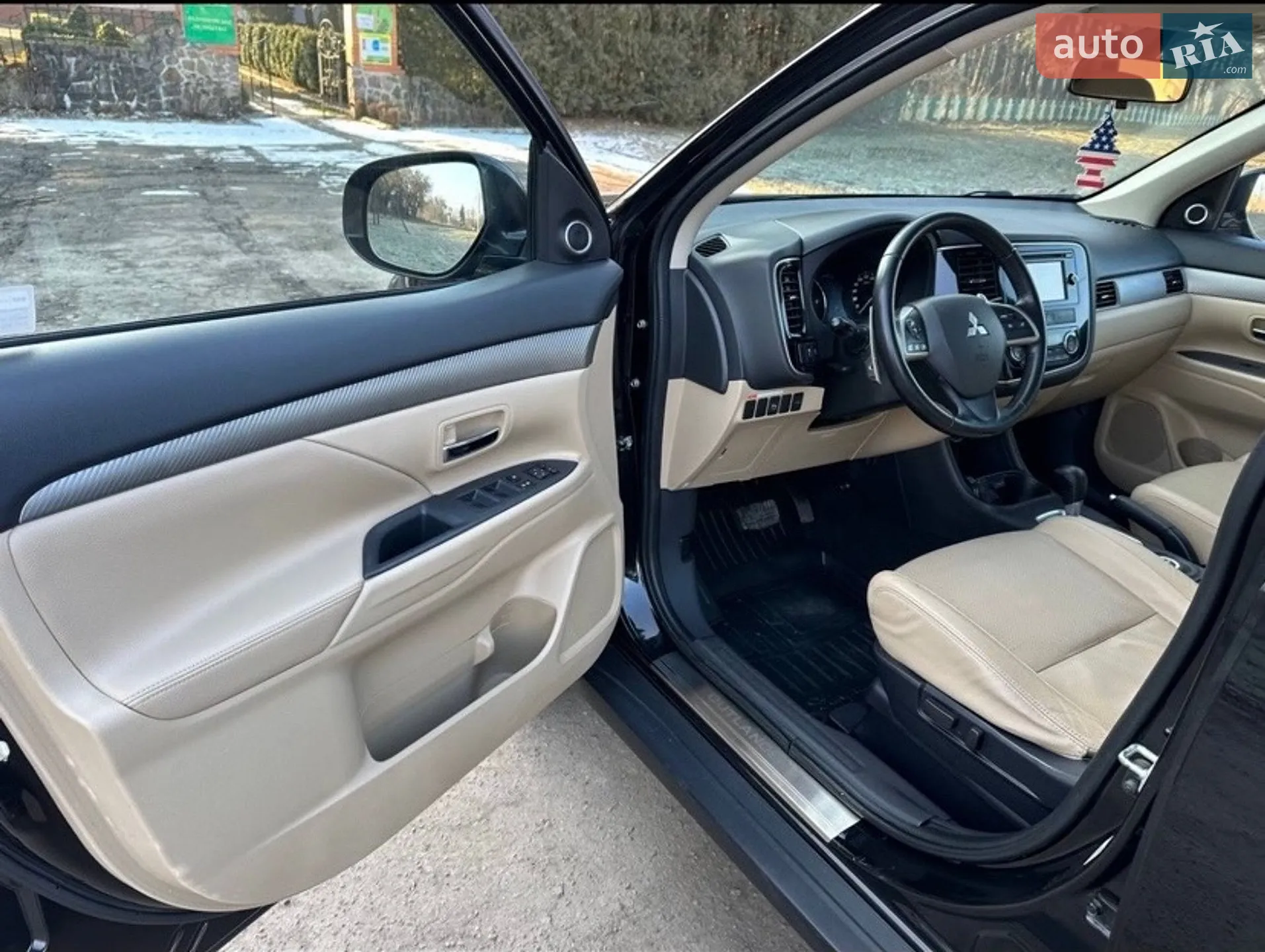 2013 Mitsubishi Outlander - мініатюра 5