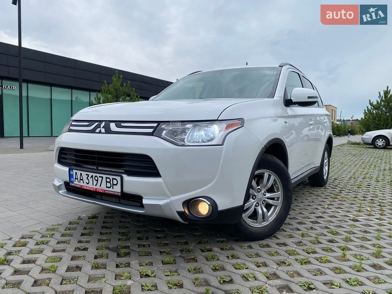 2014 Mitsubishi Outlander - мініатюра 10