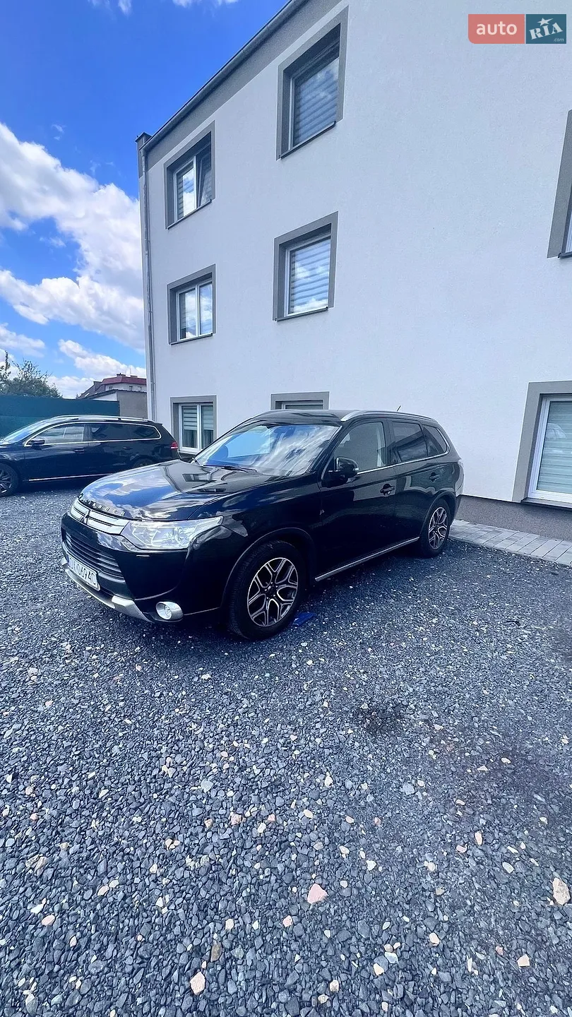2014 Mitsubishi Outlander - мініатюра 17