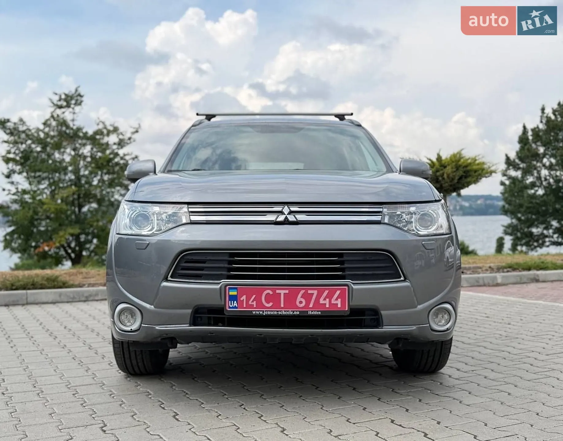 2014 Mitsubishi Outlander - мініатюра 6