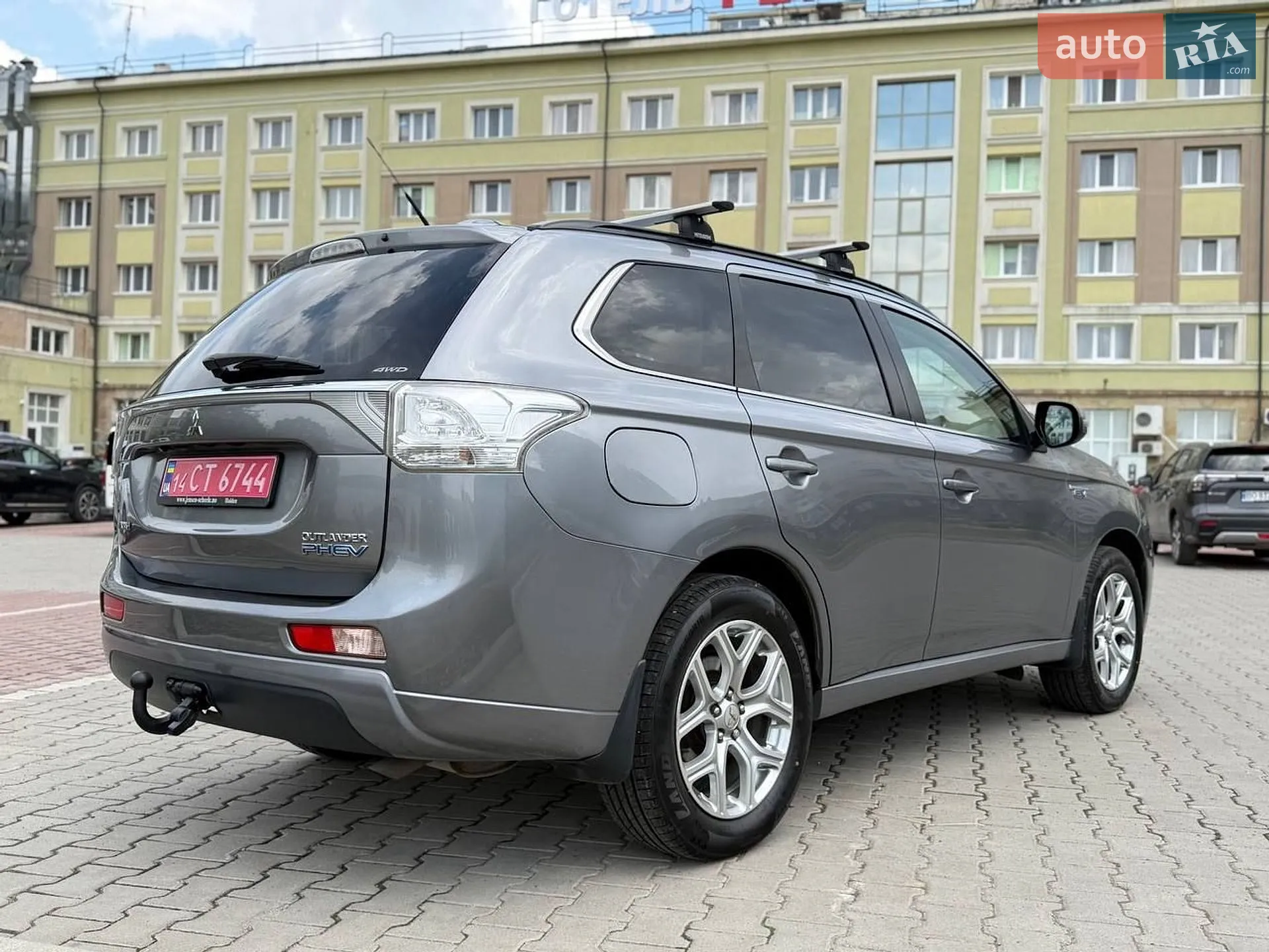 2014 Mitsubishi Outlander - мініатюра 17