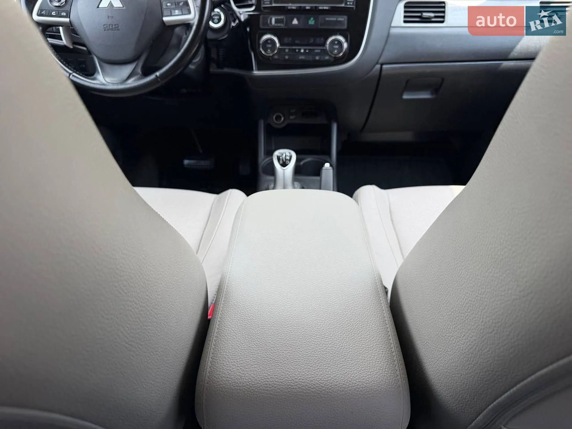 2014 Mitsubishi Outlander - мініатюра 65
