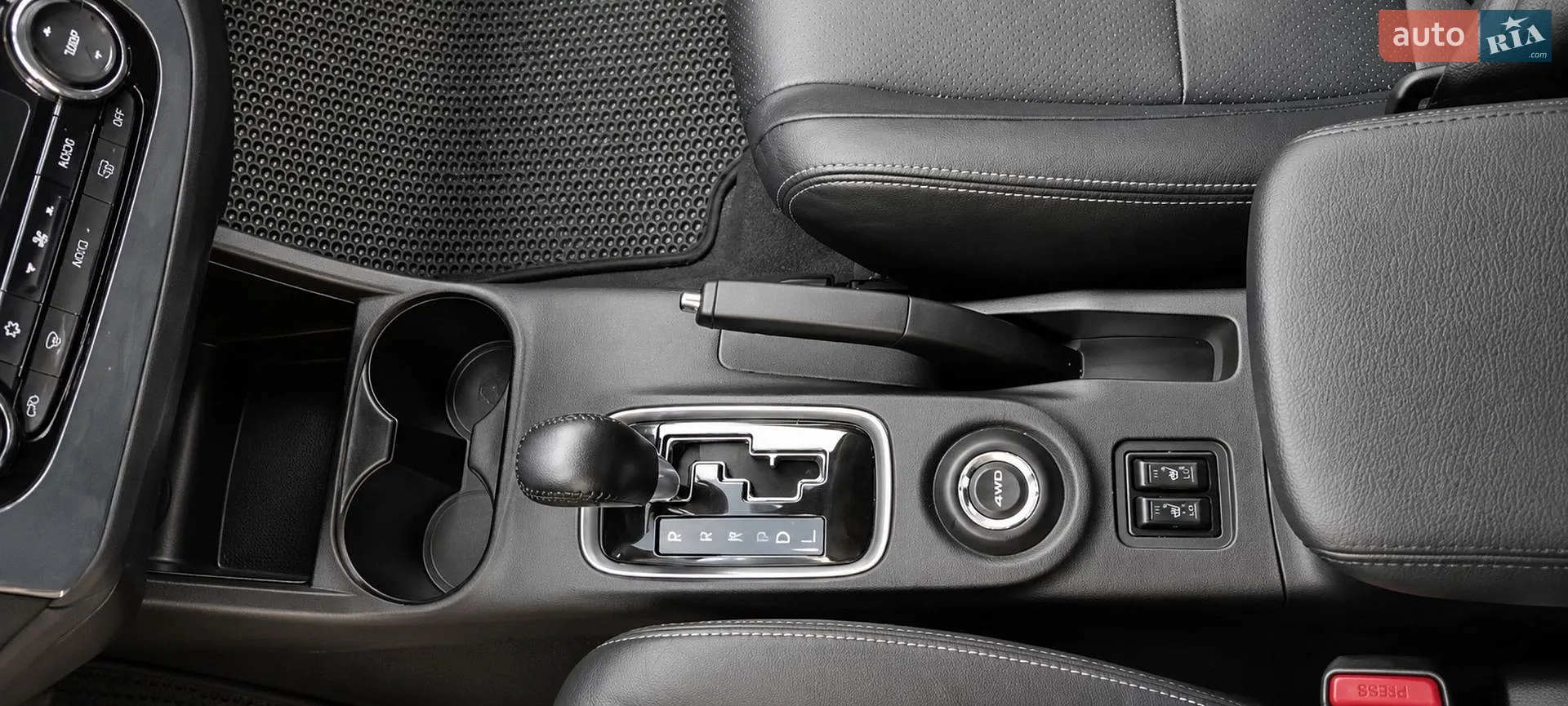 2013 Mitsubishi Outlander - мініатюра 6
