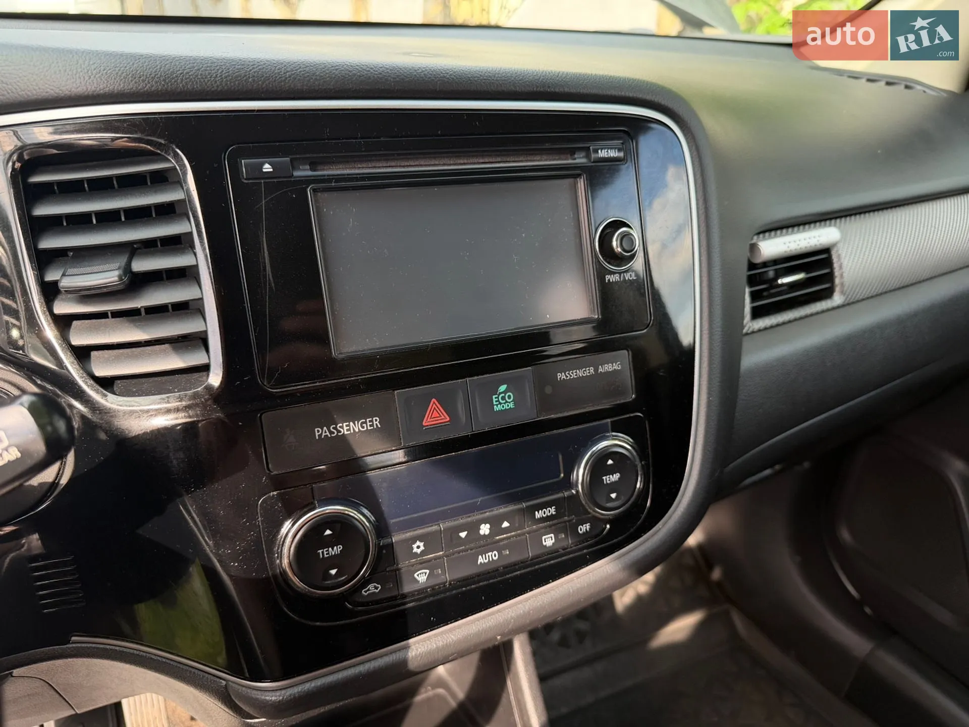 2013 Mitsubishi Outlander - мініатюра 20