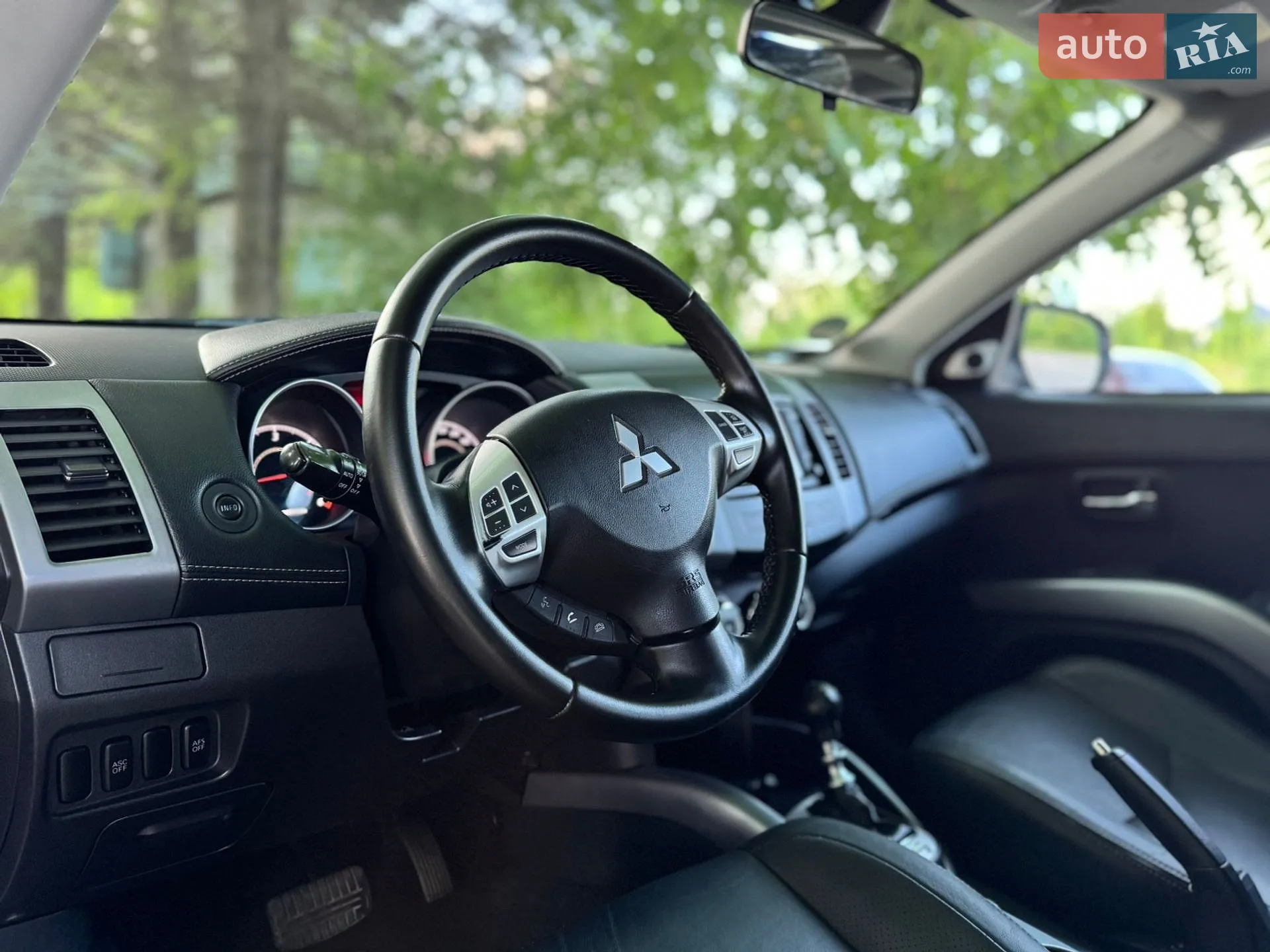 2012 Mitsubishi Outlander - мініатюра 33