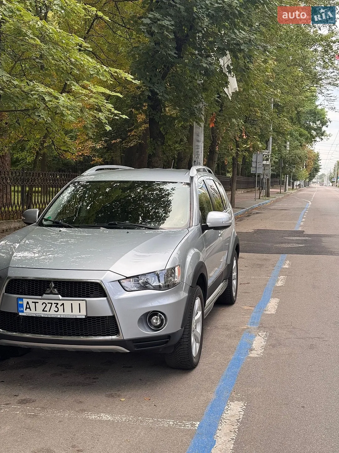 2010 Mitsubishi Outlander - мініатюра 4
