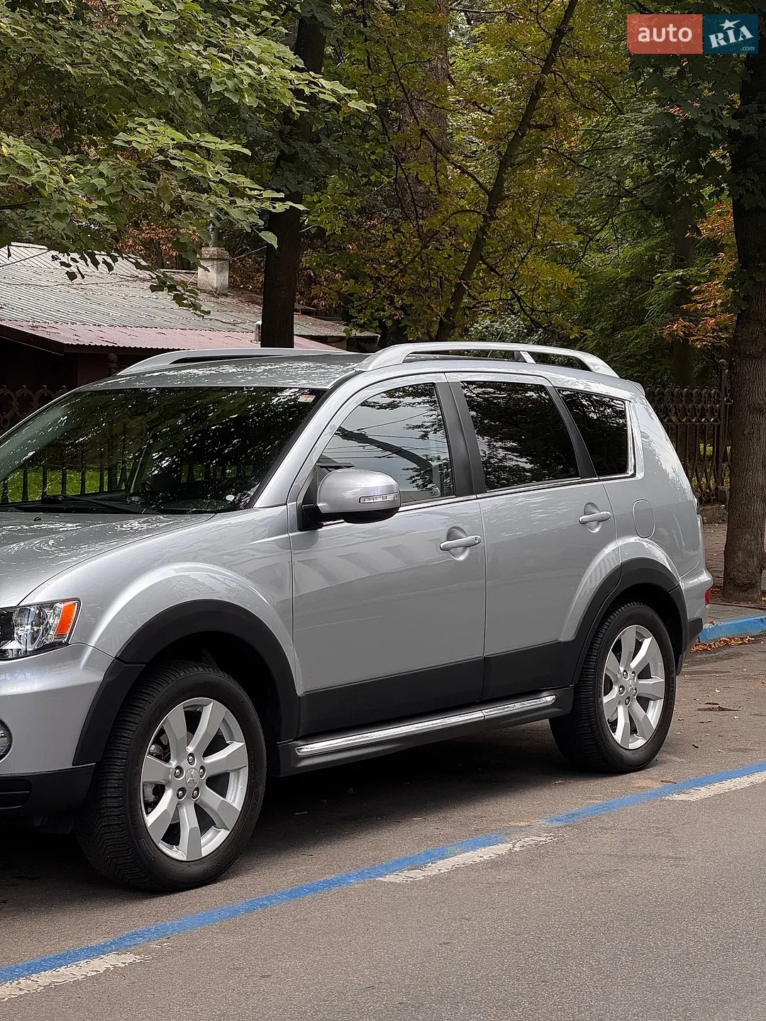 2010 Mitsubishi Outlander - мініатюра 6