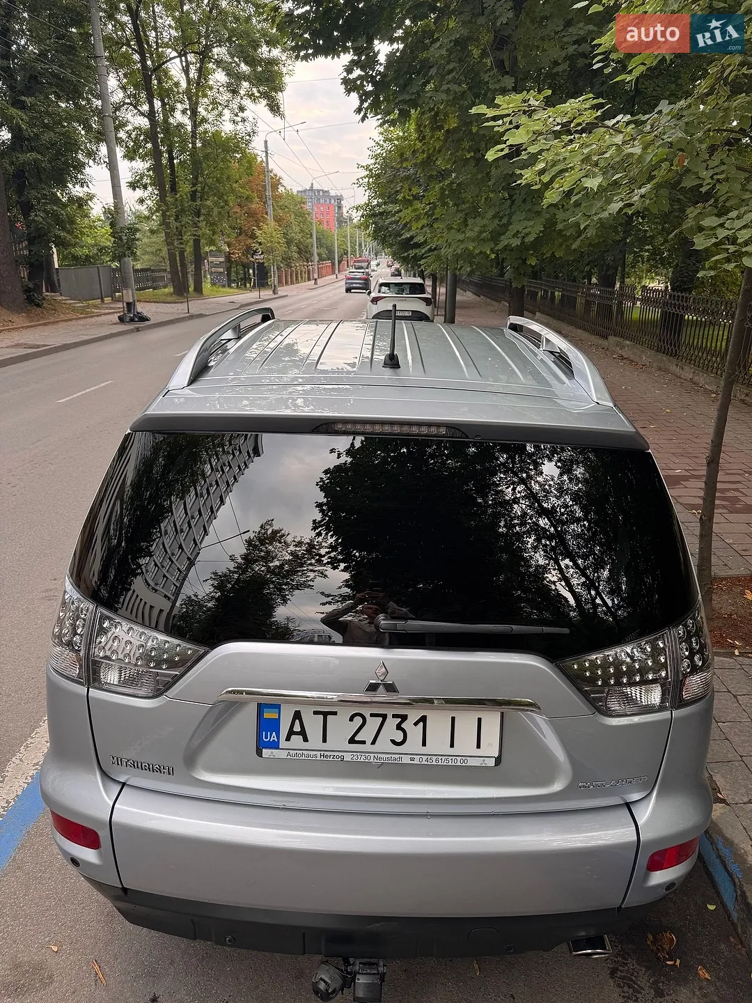 2010 Mitsubishi Outlander - мініатюра 14