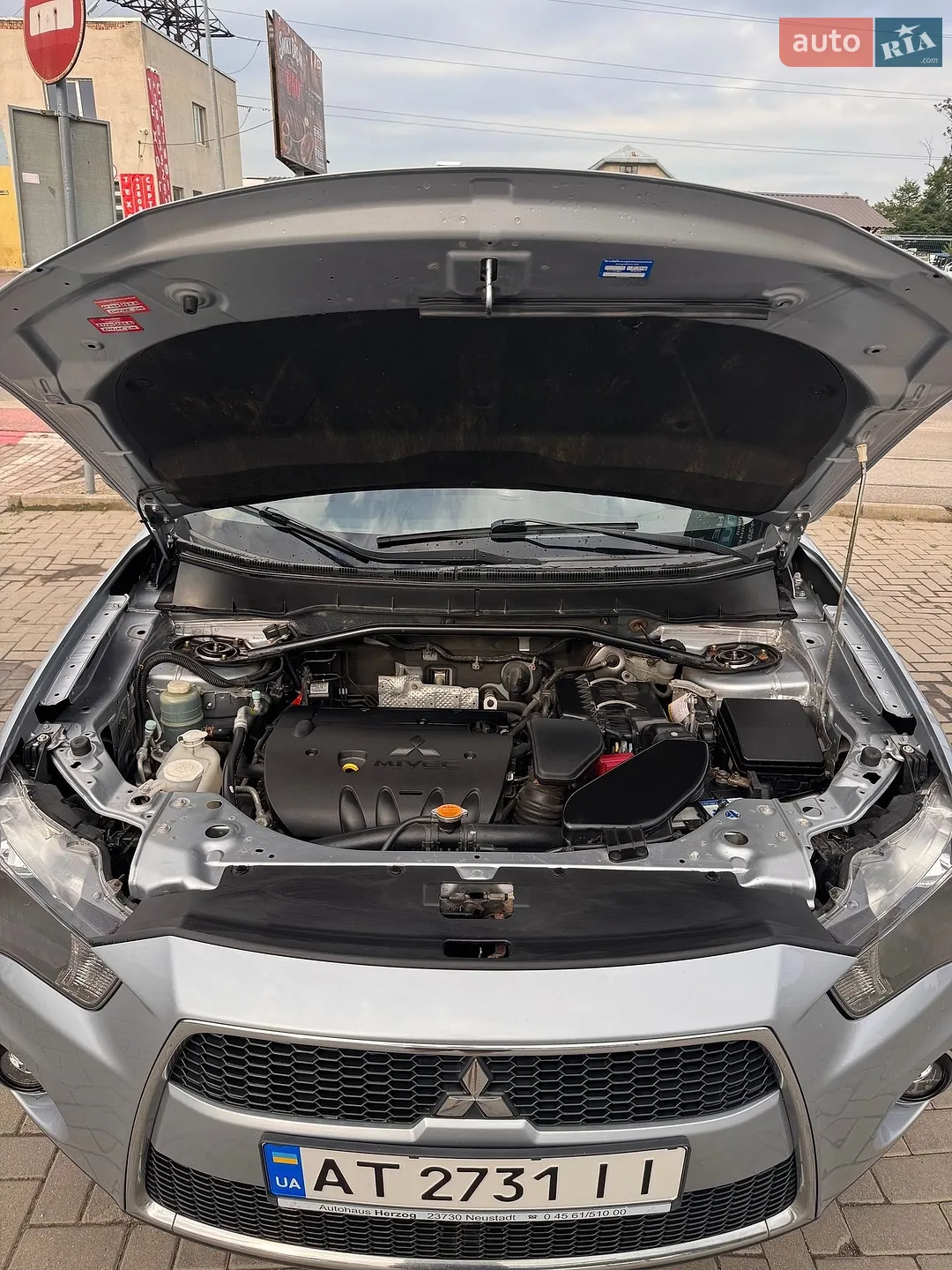 2010 Mitsubishi Outlander - мініатюра 26