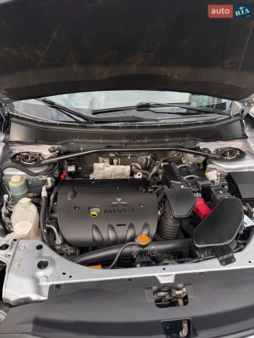 2010 Mitsubishi Outlander - мініатюра 27