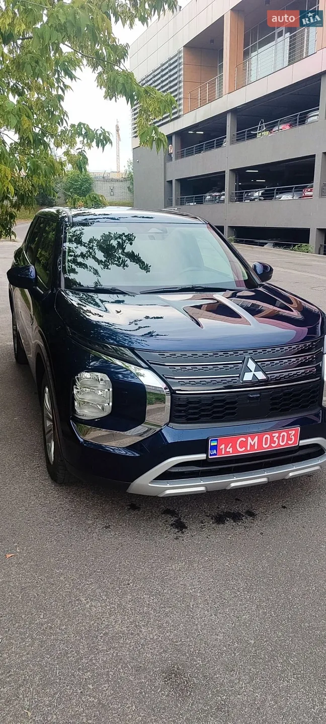 2024 Mitsubishi Outlander - мініатюра 41