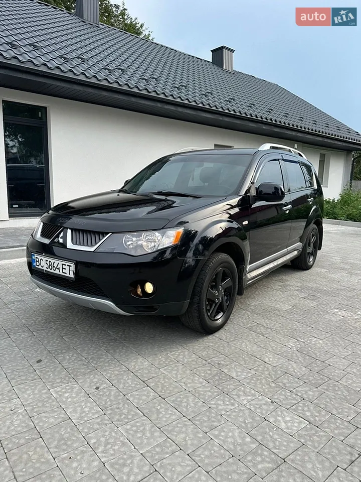 2010 Mitsubishi Outlander - мініатюра 22
