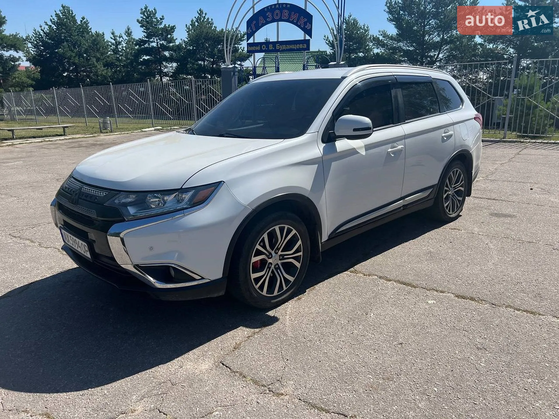 2017 Mitsubishi Outlander - мініатюра 8