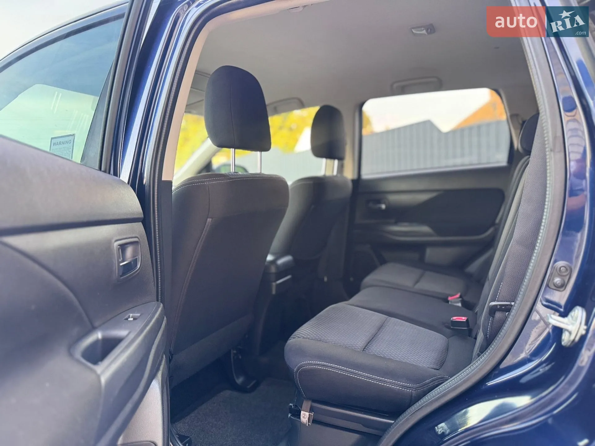2016 Mitsubishi Outlander - мініатюра 24