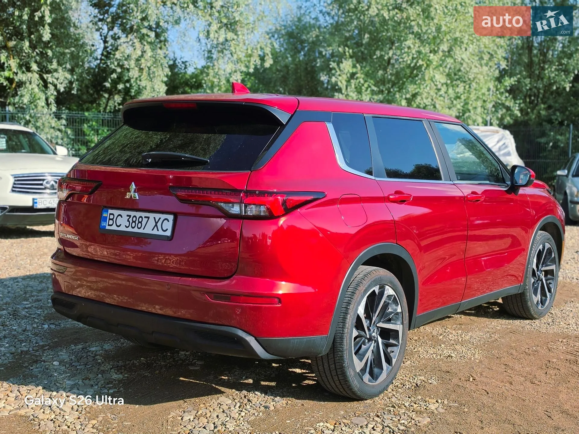 2021 Mitsubishi Outlander - мініатюра 3