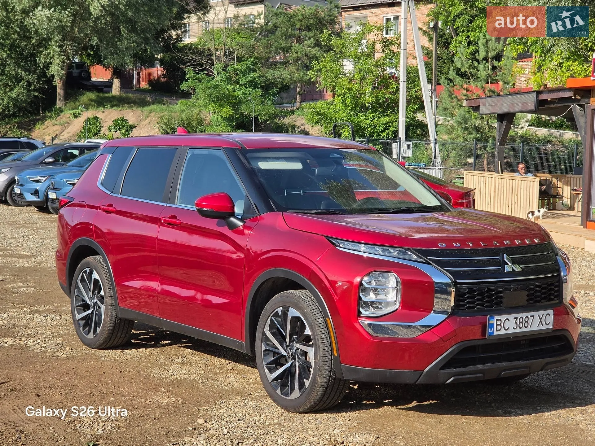 2021 Mitsubishi Outlander - фото 1
