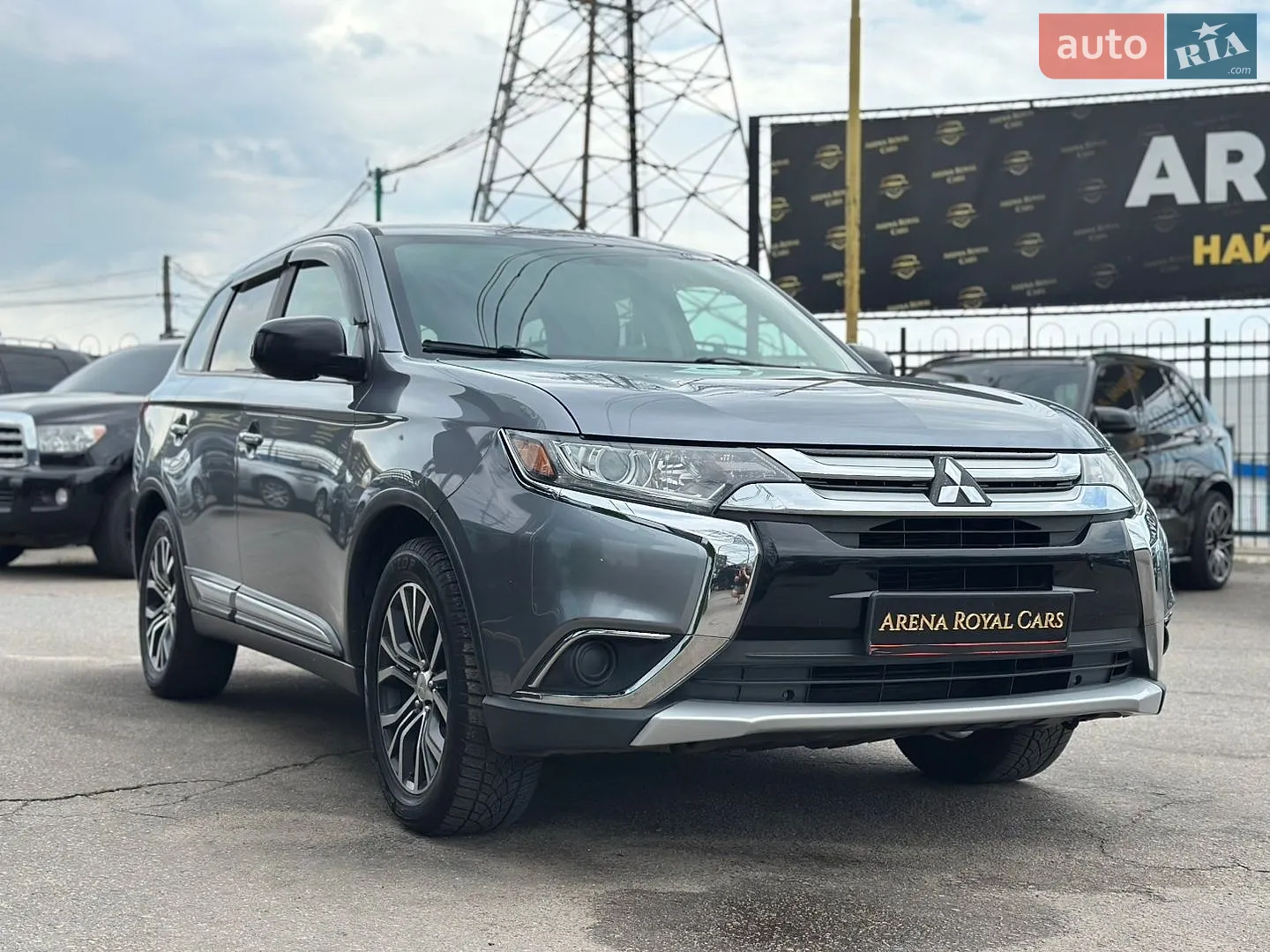 2016 Mitsubishi Outlander - мініатюра 9