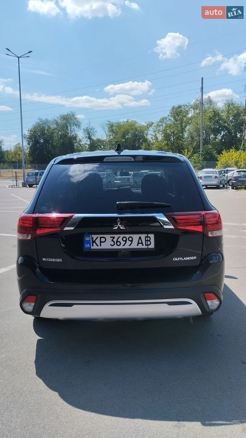 2019 Mitsubishi Outlander - мініатюра 7