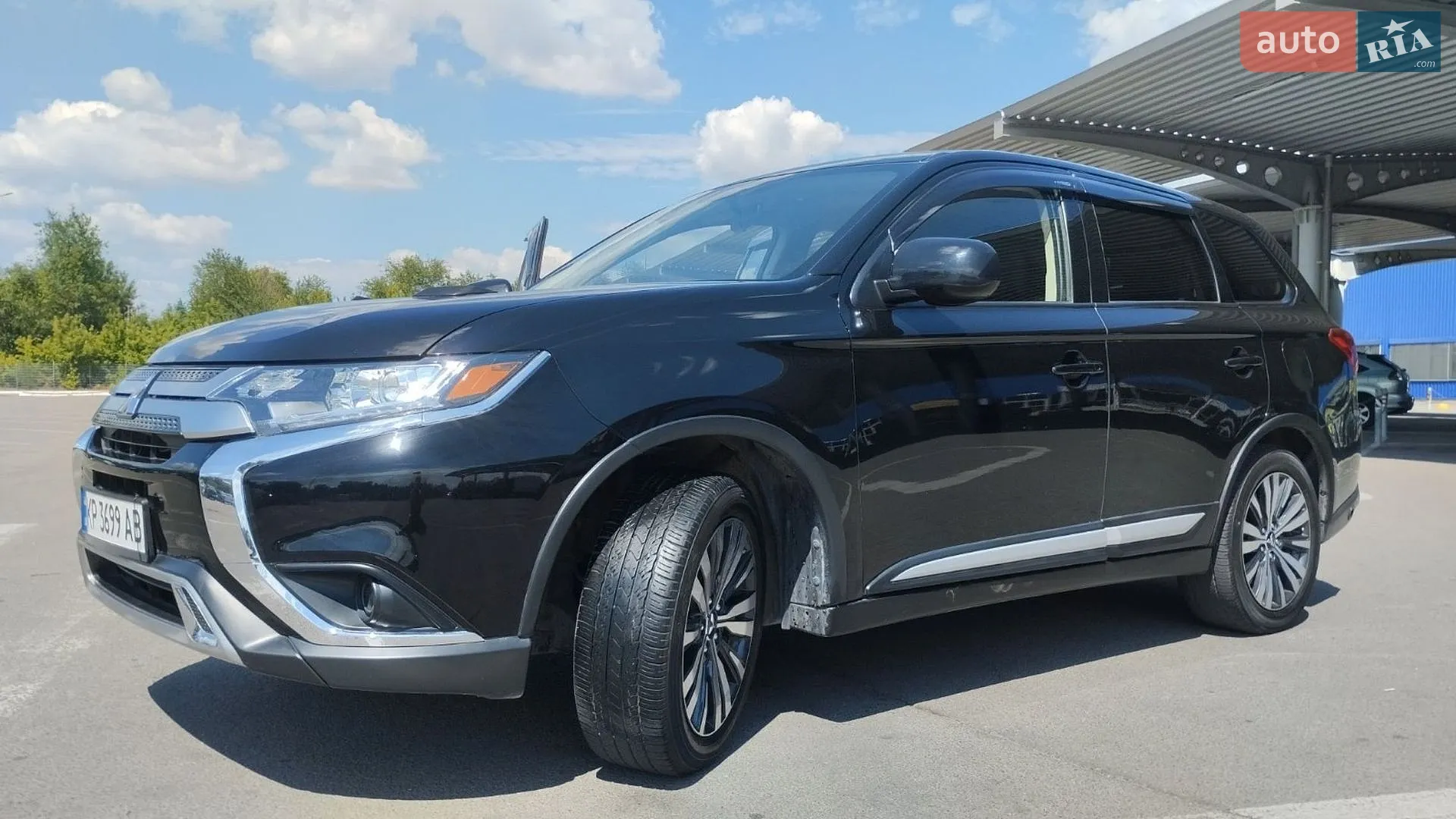 2019 Mitsubishi Outlander - мініатюра 10