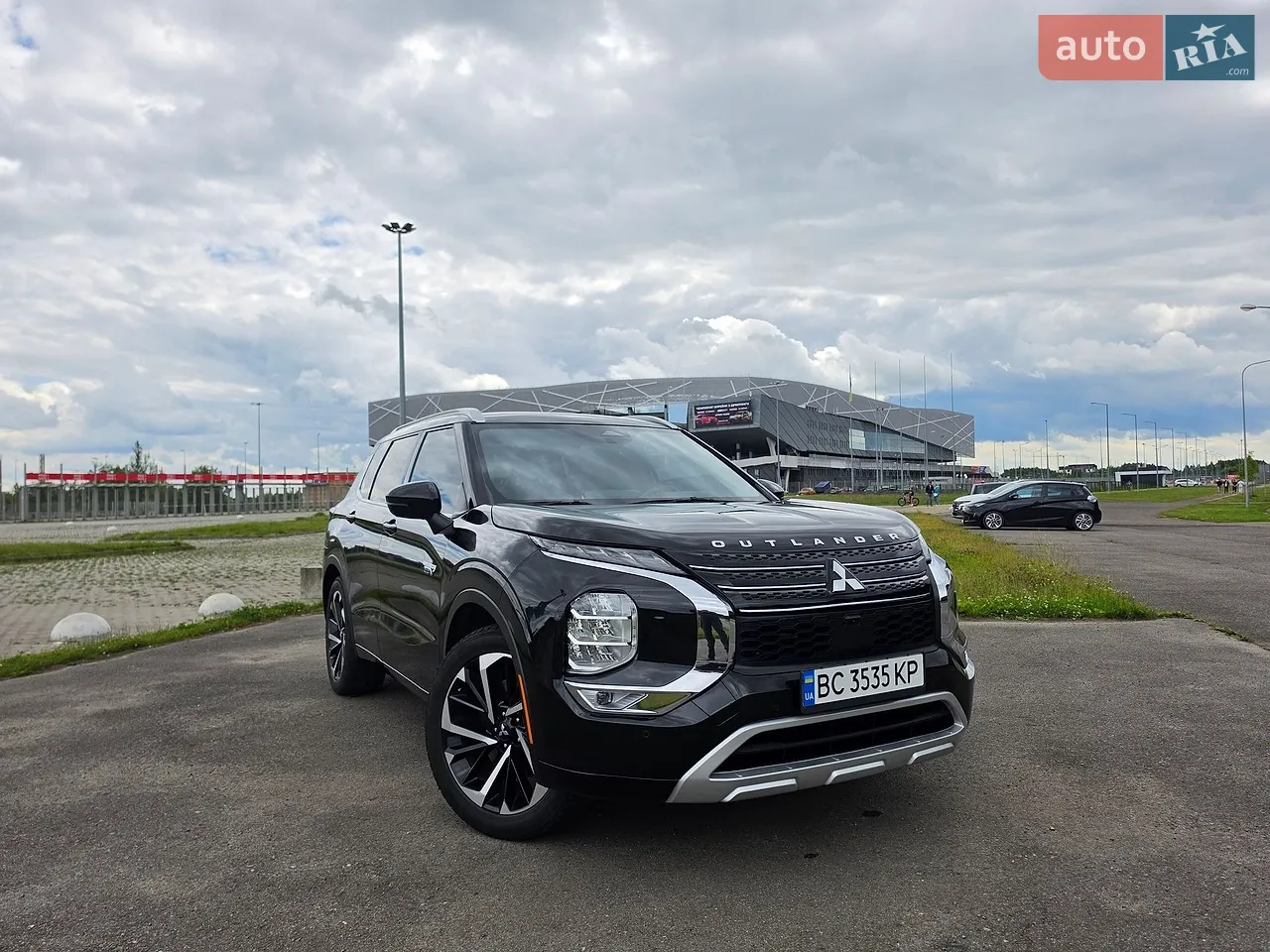 2023 Mitsubishi Outlander - мініатюра 18