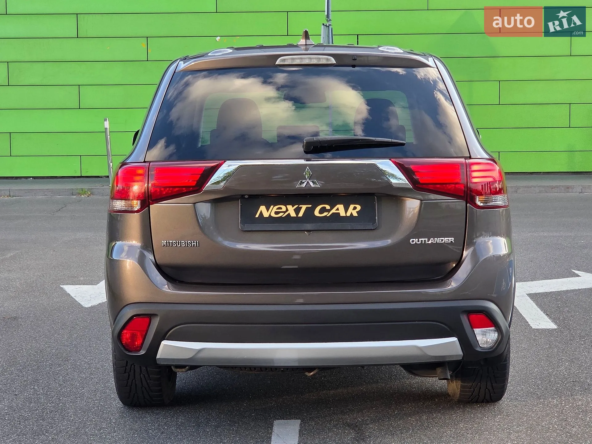 2021 Mitsubishi Outlander - мініатюра 10