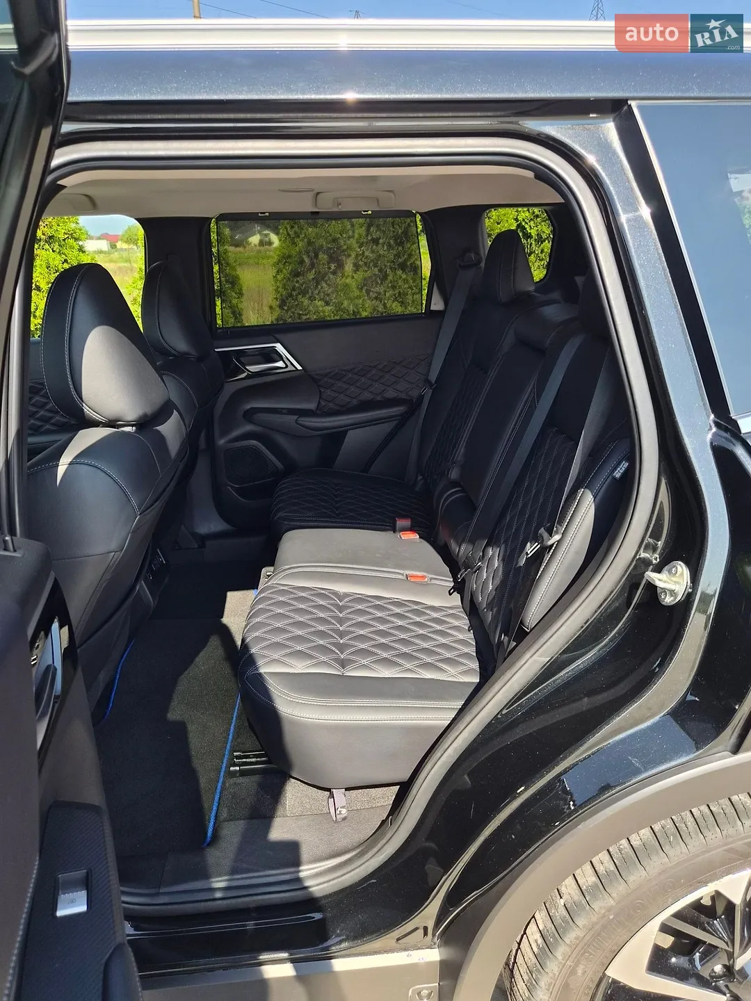 2023 Mitsubishi Outlander - мініатюра 21