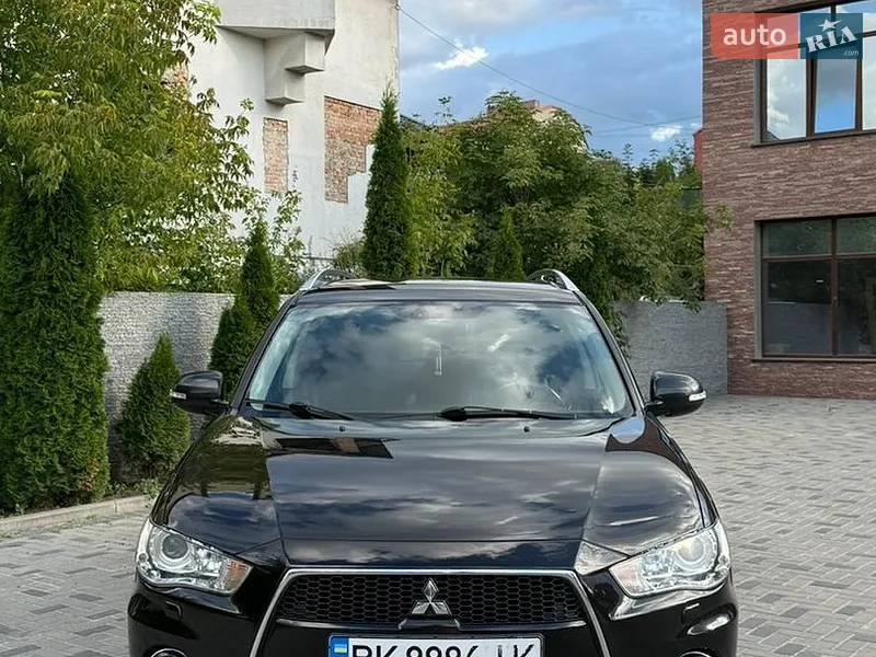 Mitsubishi Outlander