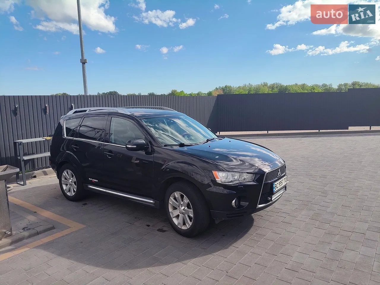 2010 Mitsubishi Outlander - мініатюра 17