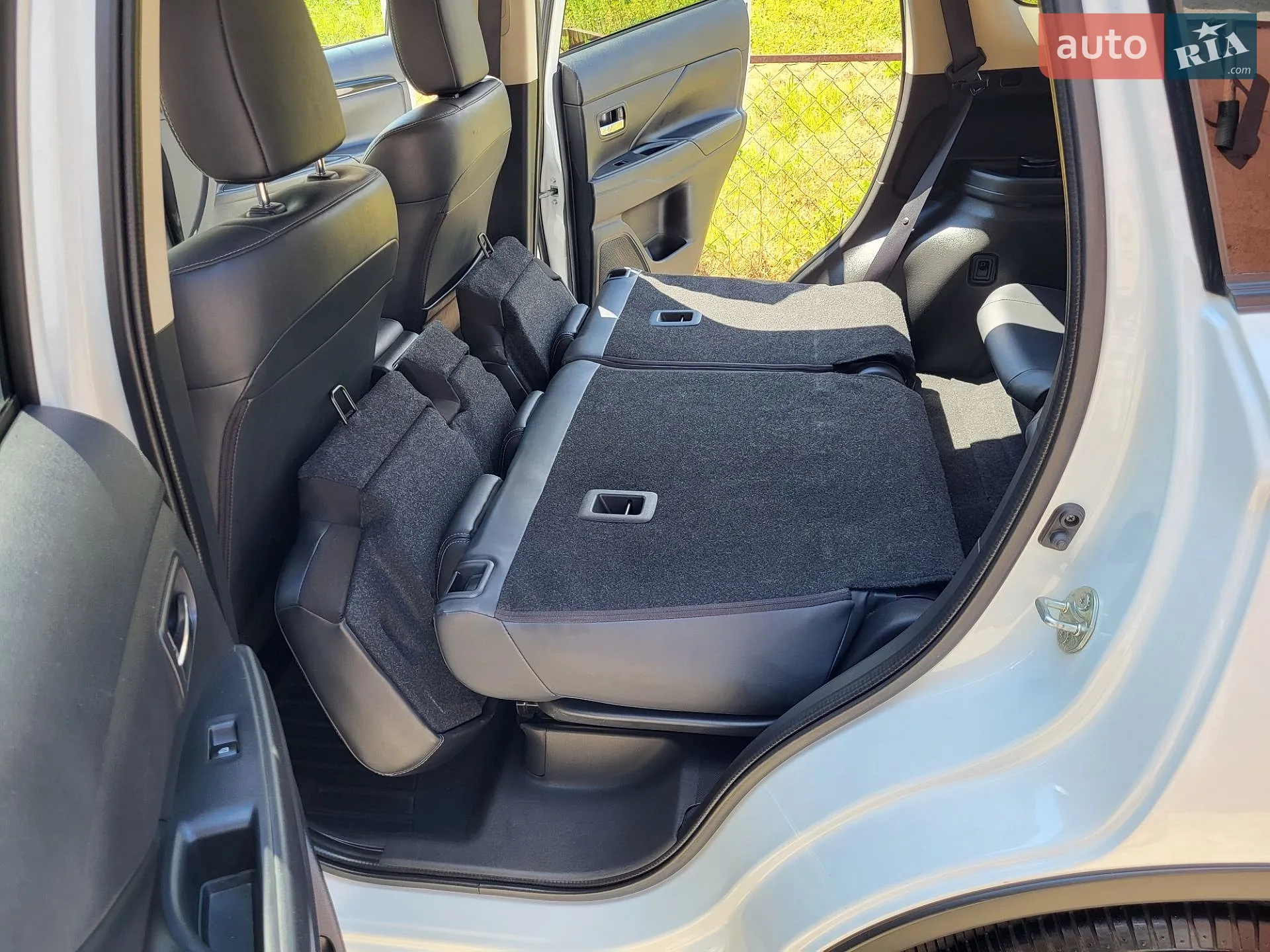 2021 Mitsubishi Outlander - мініатюра 35