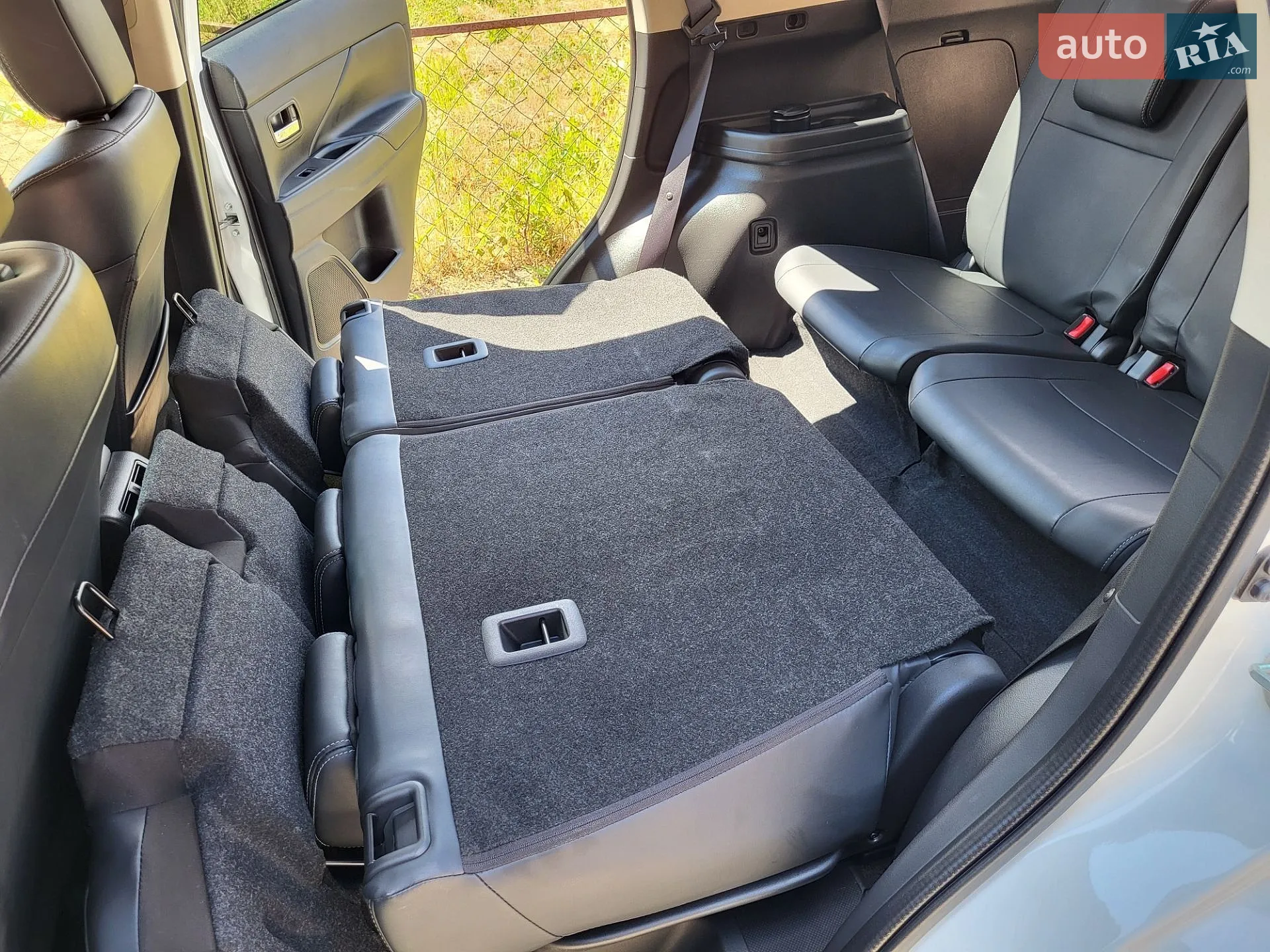 2021 Mitsubishi Outlander - мініатюра 33