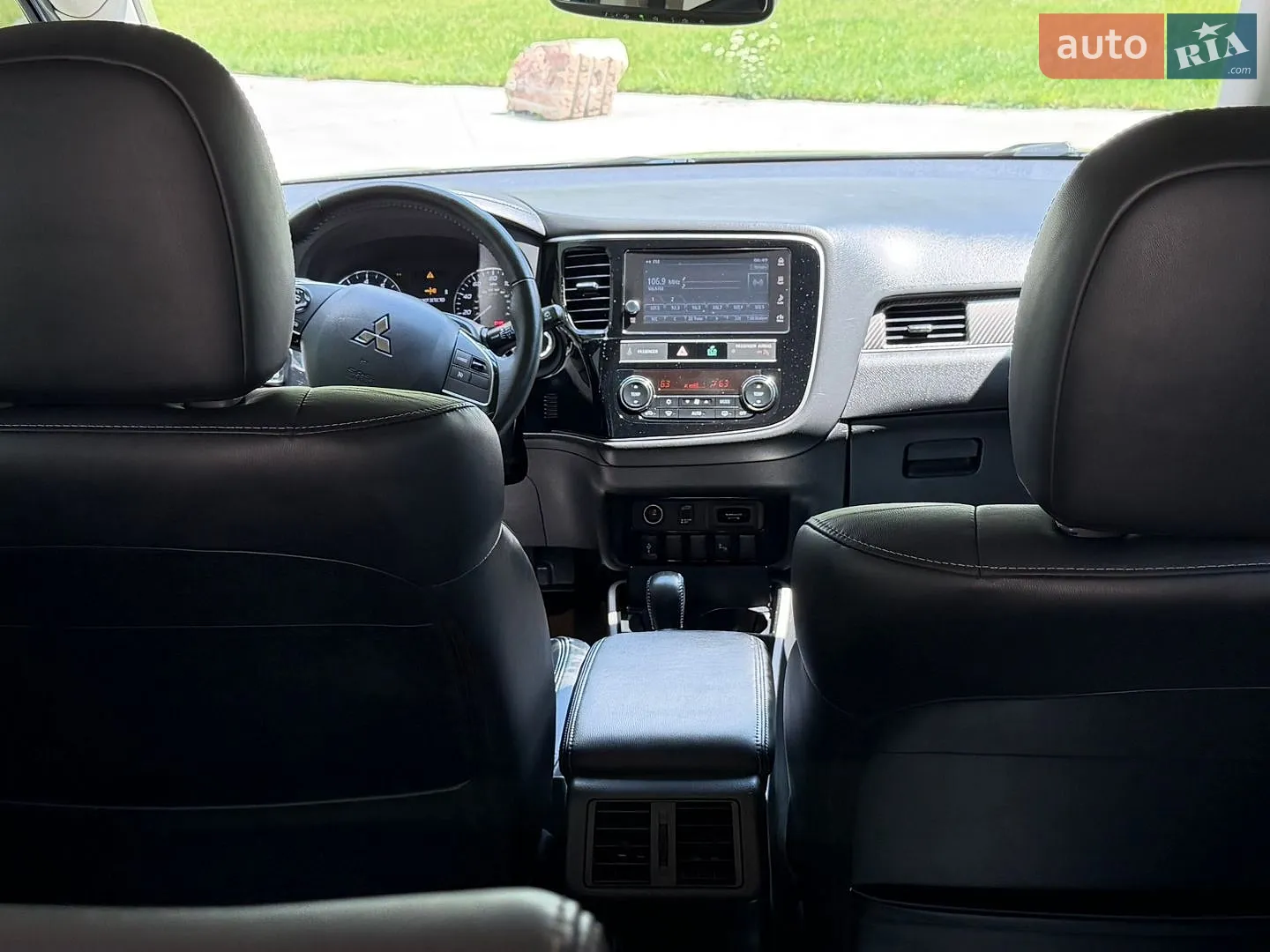 2019 Mitsubishi Outlander - мініатюра 14