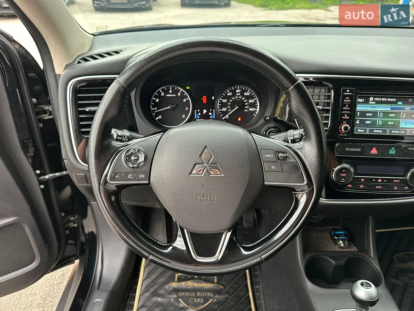 2016 Mitsubishi Outlander - мініатюра 27