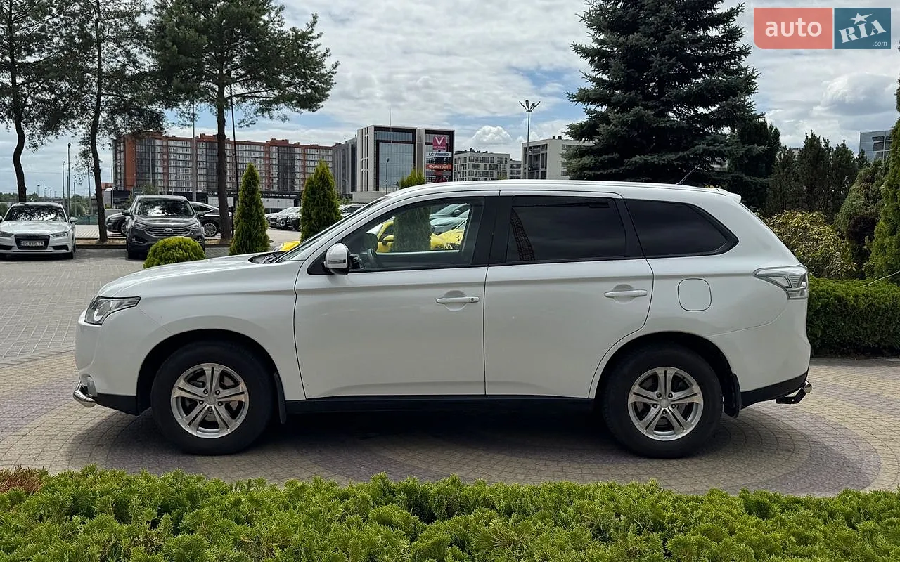 2012 Mitsubishi Outlander - мініатюра 4