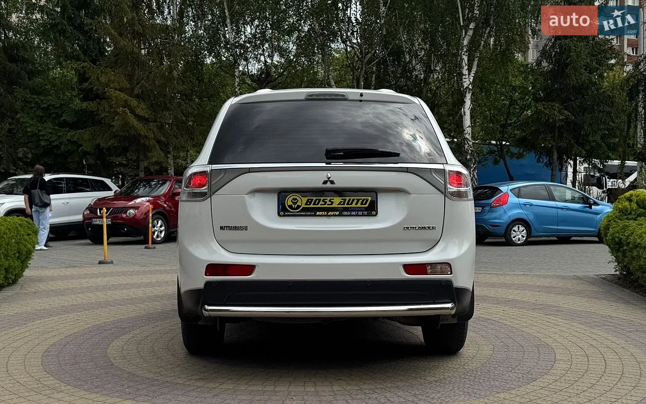 2012 Mitsubishi Outlander - мініатюра 6