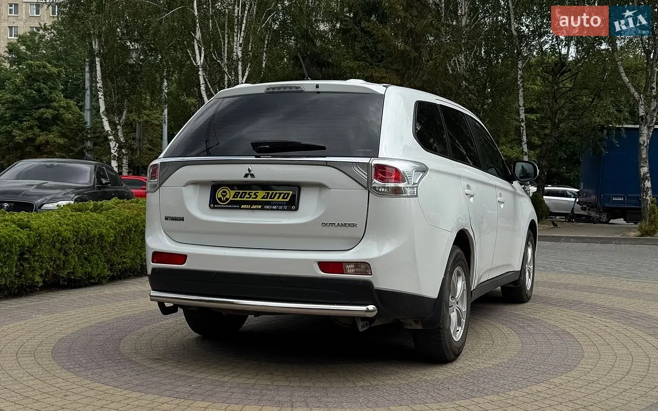 2012 Mitsubishi Outlander - мініатюра 7