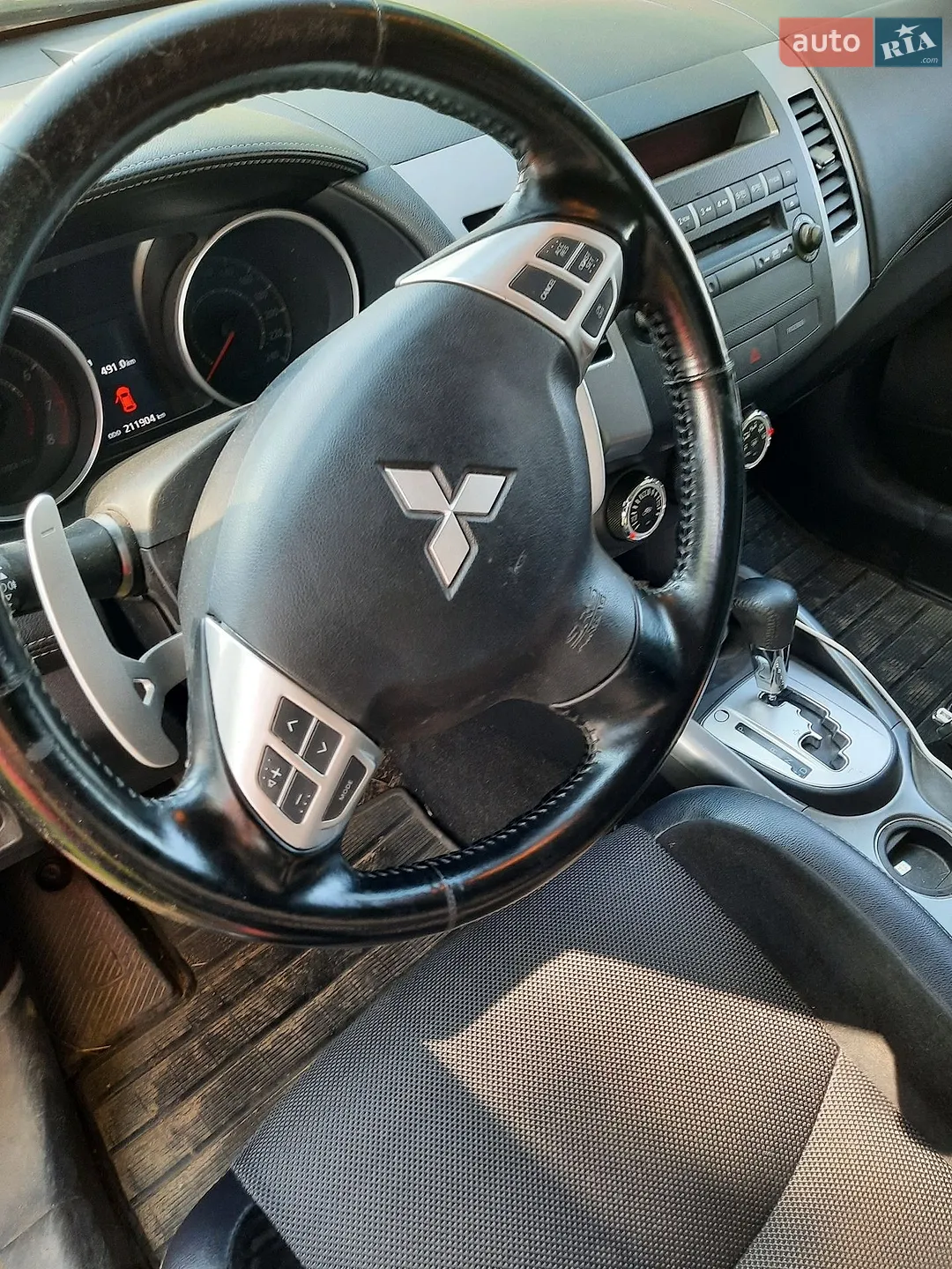 2010 Mitsubishi Outlander - мініатюра 5