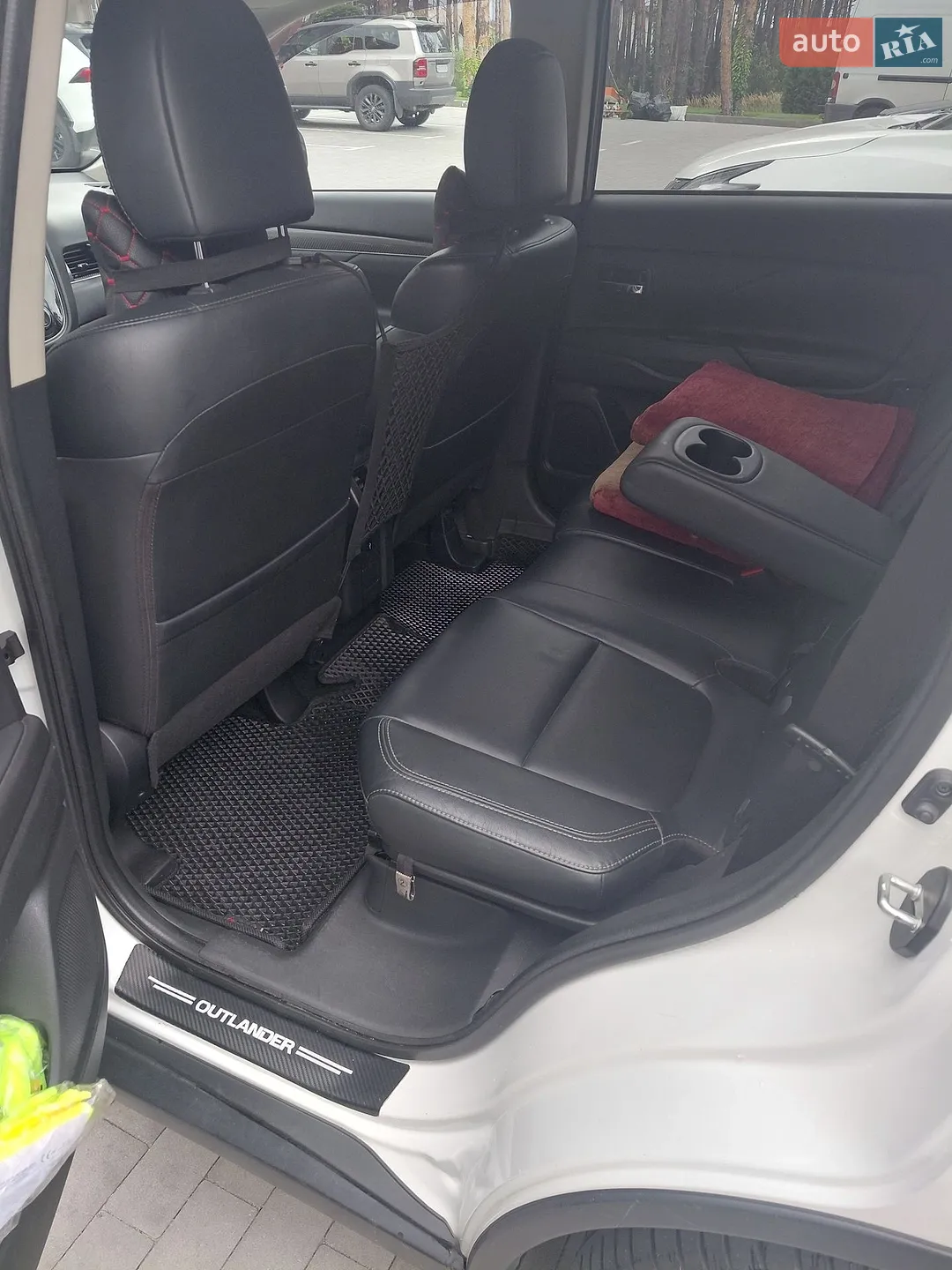 2019 Mitsubishi Outlander - мініатюра 12