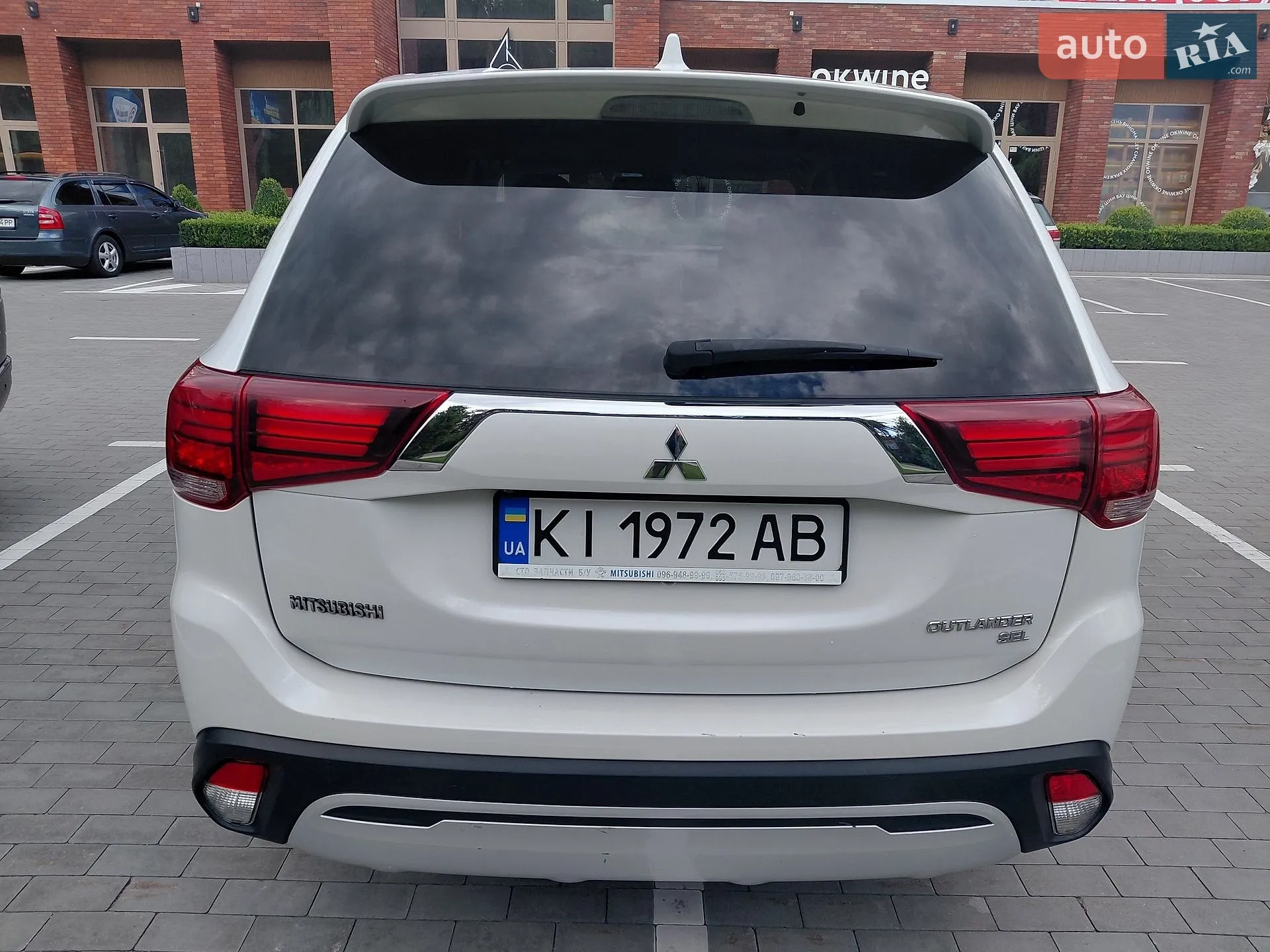 2019 Mitsubishi Outlander - мініатюра 8