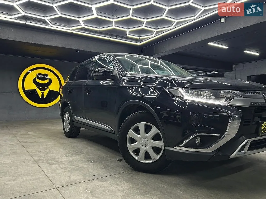 2018 Mitsubishi Outlander - мініатюра 3