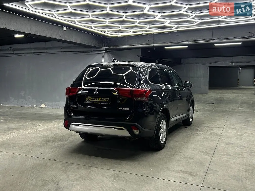 2018 Mitsubishi Outlander - мініатюра 10