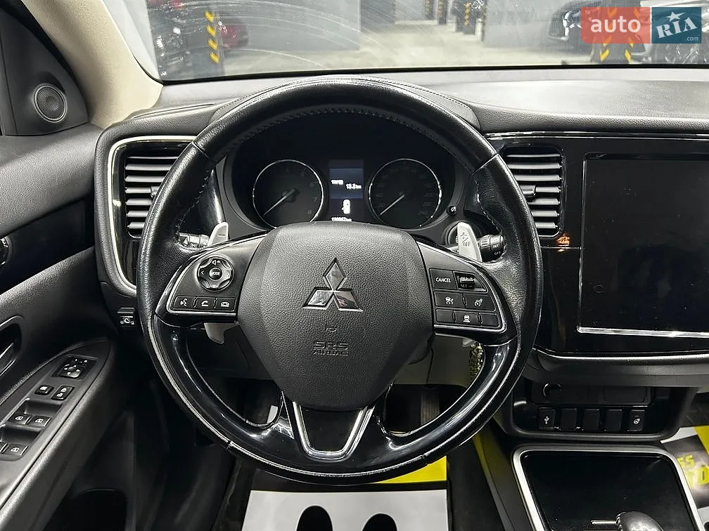 2018 Mitsubishi Outlander - мініатюра 20