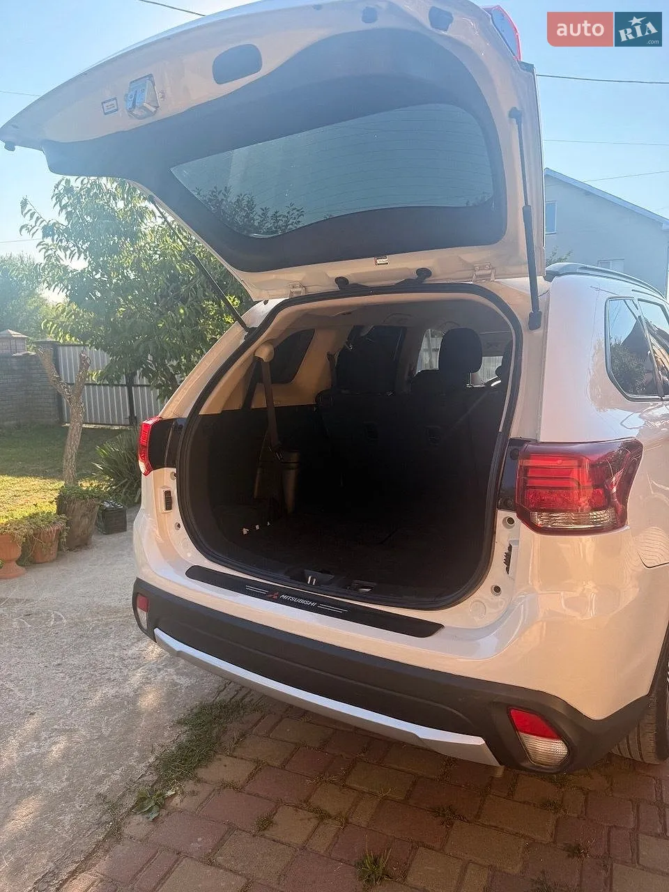 2018 Mitsubishi Outlander - мініатюра 17