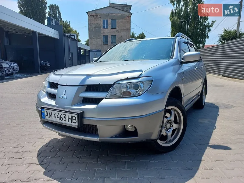 Mitsubishi Outlander 2003